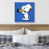 Erdnüsse | Snoopy Trumpet Player Leinwanddruck (Insitu (Schlafzimmer))