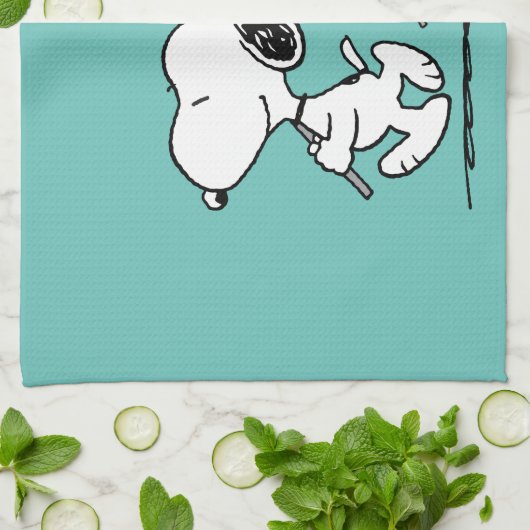 Erdnüsse | Snoopy- und Holzflaggen Geschirrtuch (Gefaltet)