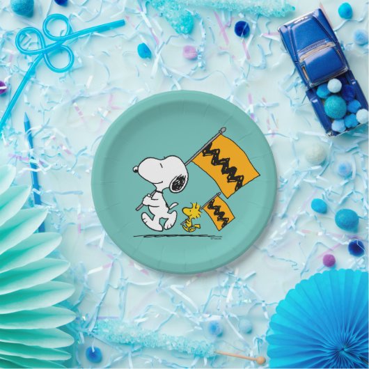 Erdnüsse | Snoopy- und Holzflaggen Pappteller (Party)