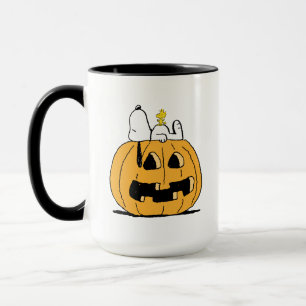 Erdnüsse   Snoopy und Jack-O-Lantern aus Holz Tasse