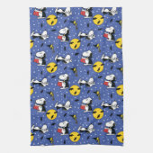 Erdnüsse | Snoopy Vampire Muster Geschirrtuch (Vertikal)