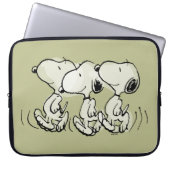 Erdnüsse | Snoopy Walking Tall Laptopschutzhülle (Vorderseite)