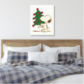 Erdnüsse | Snoopy Weihnachtsbaum Leinwanddruck (Insitu (Schlafzimmer))
