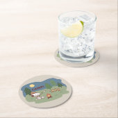 Erdnüsse | Snoopy & Woodstock am Campfire Runder Pappuntersetzer (Vor Ort)