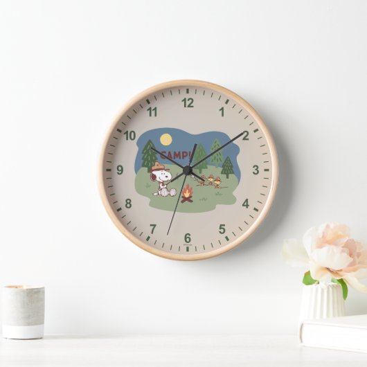 Erdnüsse | Snoopy & Woodstock am Campfire Uhr (Zuhause)