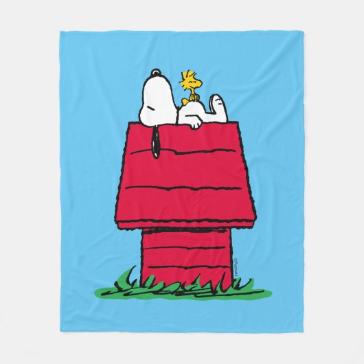 Erdnüsse | Snoopy & Woodstock Doghouse Fleecedecke (Vorderseite)