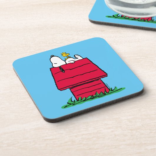 Erdnüsse | Snoopy & Woodstock Doghouse Getränkeuntersetzer (Linke Seite)