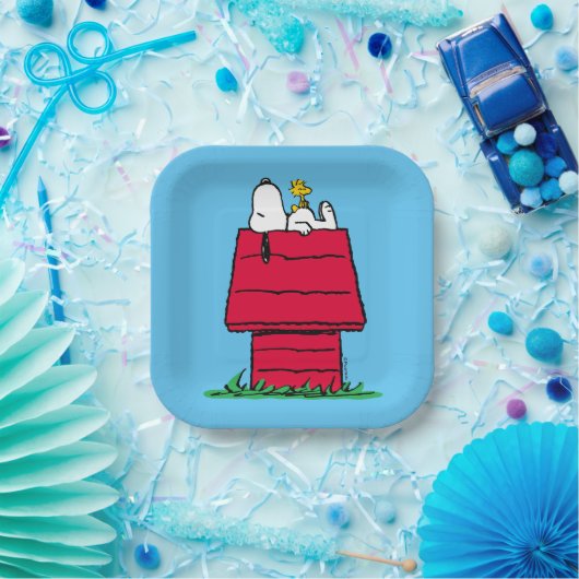 Erdnüsse | Snoopy & Woodstock Doghouse Pappteller (Party)