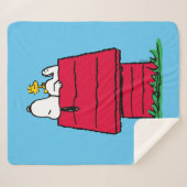 Erdnüsse | Snoopy & Woodstock Doghouse Sherpadecke (Vorderseite (Horizontal))