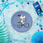 Erdnüsse | Snoopy & Woodstock Fahrrad Pappteller<br><div class="desc">Karo in diesem phantastischen Erdnussdesign mit Snoopy und Woodstock.</div>