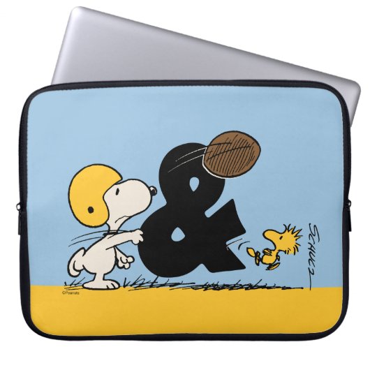 Erdnüsse | Snoopy & Woodstock Football Laptopschutzhülle (Vorderseite)