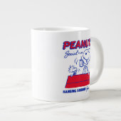 Erdnüsse | Snoopy & Woodstock-Hanglage Jumbo-Tasse (Vorderseite Rechts)