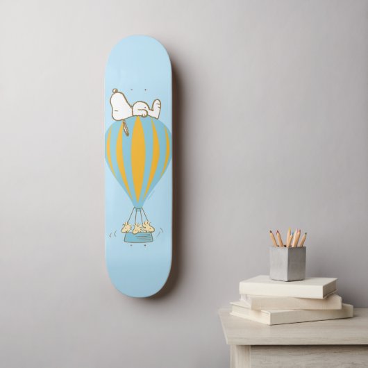 Erdnüsse | Snoopy & Woodstock Heißluftballon Skateboard (Wandkunst)
