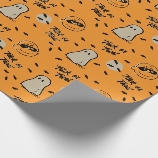 Erdnüsse | Spooky Crew Halloween Muster Geschenkpapier (Ecke)