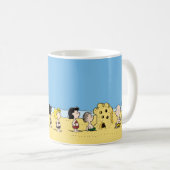 Erdnüsse | Tag am Strand Kaffeetasse (VorderseiteRechts)