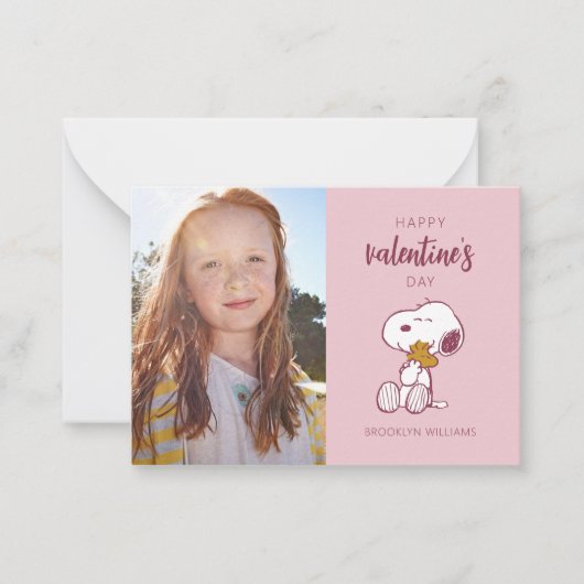 Erdnüsse | Valentinstag | Snoopy Heart Hug Mitteilungskarte (Vorderseite)