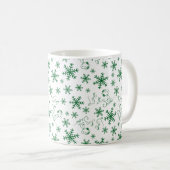 Erdnüsse | Weihnachts-Snoopy Let It Snow Pattern Kaffeetasse (VorderseiteRechts)
