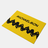 Erdnüsse | Zig-Zag-Shirt von Charlie Brown Fußmatte (Schrägansicht)