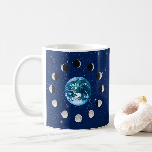Erdphasen und Mondphasen im Hintergrund der Sterne Kaffeetasse (Mit Donut)