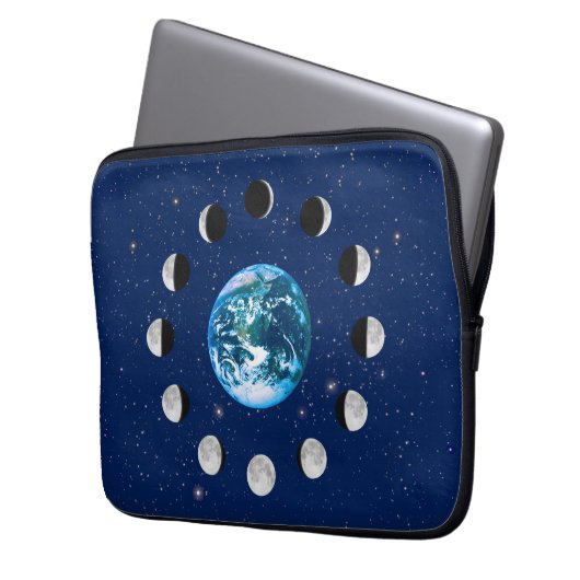 Erdphasen und Mondphasen im Hintergrund der Sterne Laptopschutzhülle (Vorderseite Links)