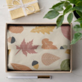 Erdreiche Herbstgänge mit beigen Acornen Seidenpapier (Geschenk)