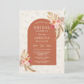 Erdthy Floral Pampas Terracotta Brautparty Einladung (Stehend Vorderseite)
