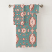 Erdthy Warm Geometric Boho Pattern Badetuch Set (Insitu)