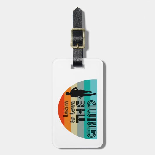 Erfahren Sie, wie Sie den Retro-Heckflügel in Lieb Gepäckanhänger (Vorderseite vertikal)