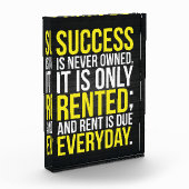 Erfolg ist nie Eigentum Fotoblock (Links)