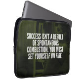 Erfolg - Workout Inspiration Laptopschutzhülle (Vorne Rechts)