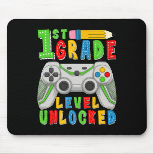 Erfolgreich auf der ersten Klassenstufe freigescha Mousepad