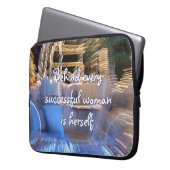 Erfolgreiches Woman Quote Script Gold Coach Foto Laptopschutzhülle (Vorderseite Links)