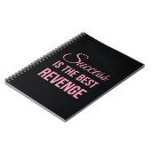 Erfolgs-Rache-inspirierend Zitat-Schwarz-Rosa Notizblock (Linke Seite)