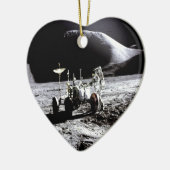 Erforschen Sie und die Keramikornament (Links)