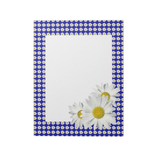 Erfrischende White Daisies Notizblock (Rotiert)