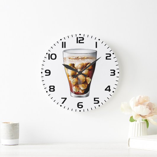 Erfrischender Eiskalter Soda Drink mit Bläschen Große Wanduhr