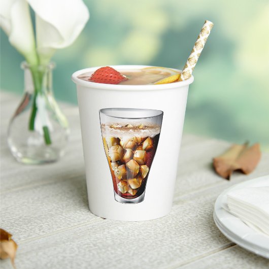 Erfrischender Eiskalter Soda Drink mit Bläschen Pappbecher