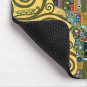 Erfüllung alias The Embrace von Gustav Klimt Mousepad (Ecke)