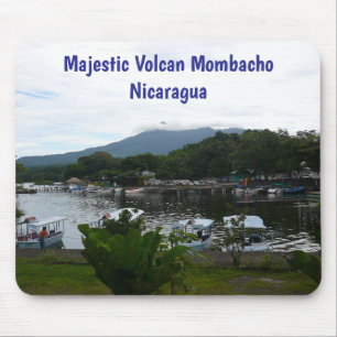 Erhabener Vulkan Mombacho – Granada, Nicaragua Mousepad