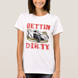 Erhalten des schmutziger Schmutz geänderten T-Shirt