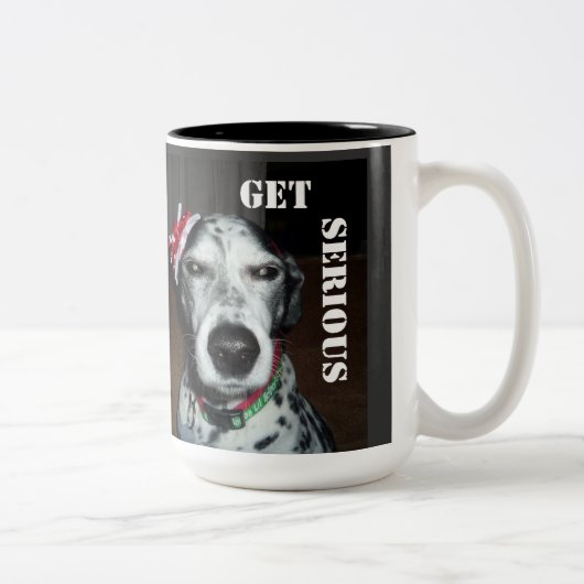 Erhalten Sie ernste Tasse (Rechts)