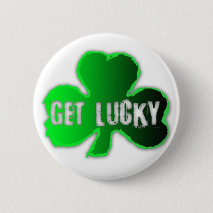 Erhalten Sie glücklichen St Patrick Tagesrunden Button