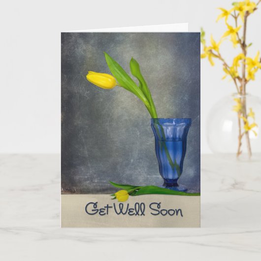 Erhalten Sie wohle bald gelbe Tulpe im blauen Glas Karte (Gelbe Blume)