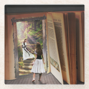 Erhalten verloren in der Fantasie während Lesebuc Glasuntersetzer