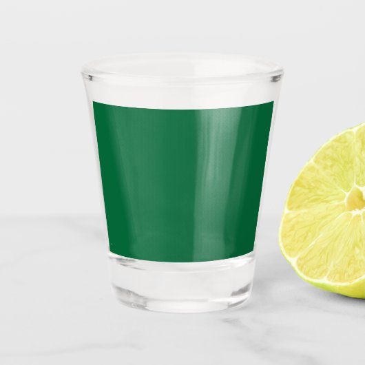 Erhöhen Sie Ihr Webdesign mit einem grünen Hinterg Schnapsglas (Vorderseite)
