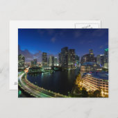 Erhöhte City-Skyline von Brickell Key Postkarte (Vorne/Hinten)