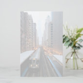 Erhöhte Schiene in im Stadtzentrum gelegenem Briefpapier (Stehend Vorderseite)