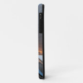 Erhöhte Schiene in im Stadtzentrum gelegenem Case-Mate iPhone Hülle (Hinten/Links)