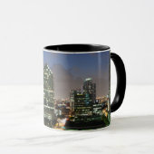 Erhöhte Stadt-Skyline Tasse (VorderseiteRechts)