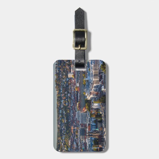 Erhöhte Stadtsicht von Stuttgart Gepäckanhänger (Vorderseite vertikal)